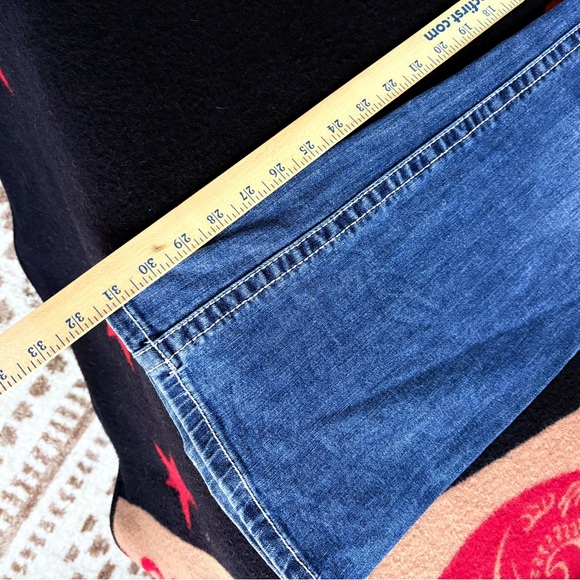 Maurice’s Jeans - Picture 3 of 6